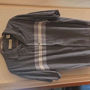 Island Republic button down shirt size large